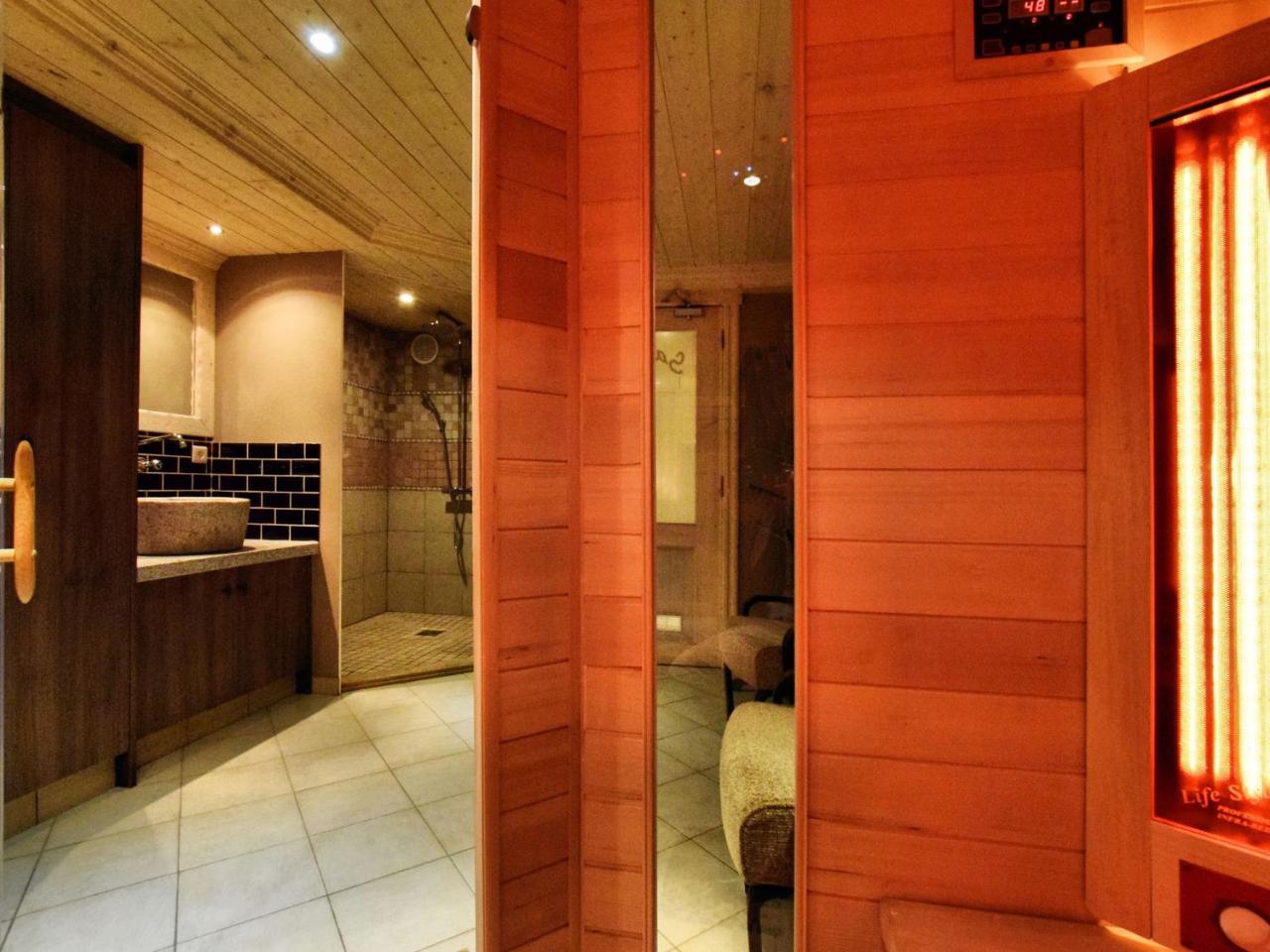 Luxurious Holiday Home With Jacuzzi Filly Exterior foto